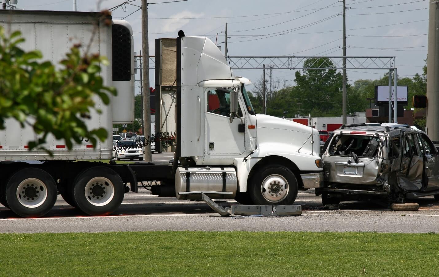 The Crucial Role of 18 Wheeler Accident Lawyers in San Antonio